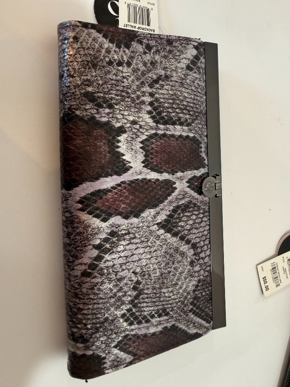 Style&CO Vintage Reptile skin backdrop Wallet BNWT